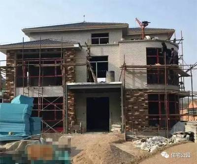 施工隊作品展丨當(dāng)保溫墻板遇上鋼結(jié)構(gòu),裝配式作業(yè)就是這么強(qiáng)!